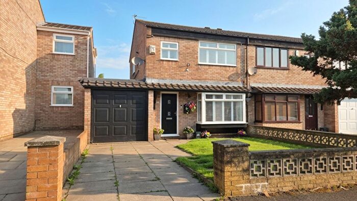 3 Bedroom Semi-Detached House For Sale In Torcross Way, Halewood, L26