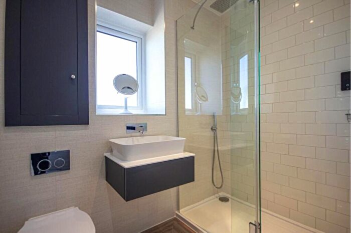 4 Bedroom Apartment To Rent In Arlington Road, London, NW1