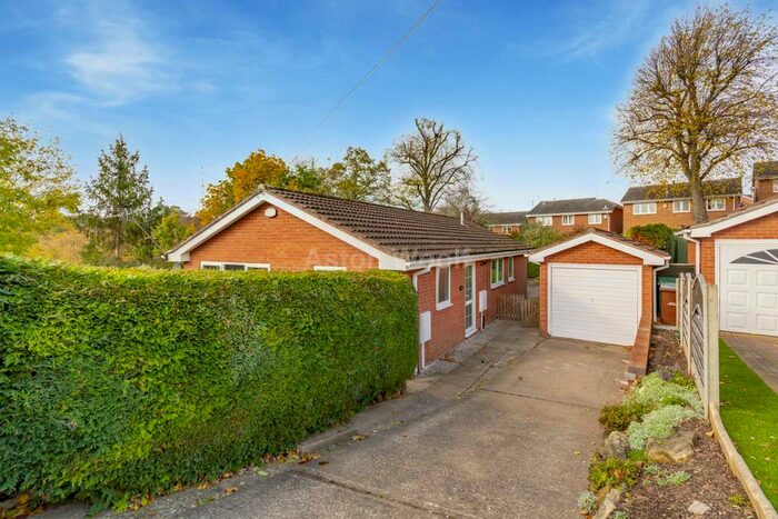 3 Bedroom Detached Bungalow To Rent In Longbeck Avenue, Mapperley, NG3