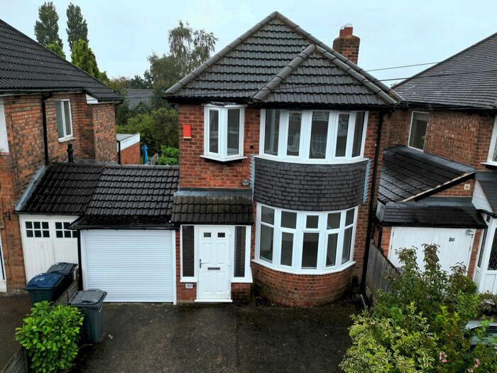 3 Bedroom Semi-Detached House To Rent In Elizabeth Road, Sutton Coldfield, B73