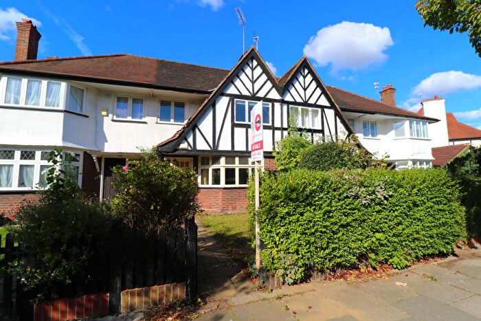 4 Bedroom Terraced House For Sale In Princes Gardens, West Acton, West Acton, W3