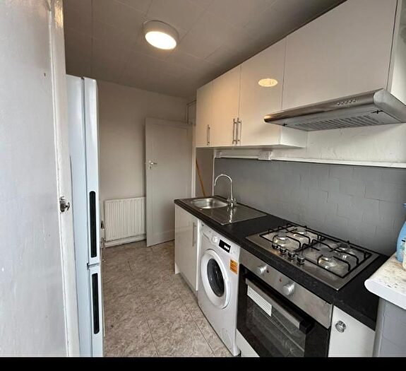 2 Bedroom Property To Rent In Eastcote Lane, Harrow, HA2