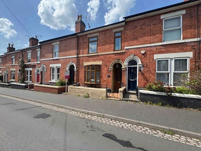 4 Bedroom Terraced House For Sale In West Avenue, Derby, DE1