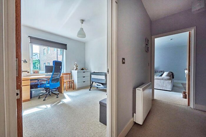 2 Bedroom Apartment To Rent In Camp Road, St. Albans, Hertfordshire, AL1