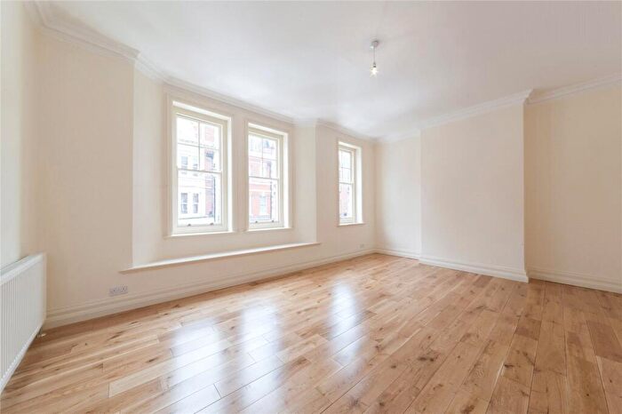 1 Bedroom Flat To Rent In St Johns Wood High Street, St Johns Wood, NW8