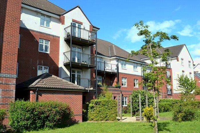 3 Bedroom Apartment To Rent In Loveridge Way, Eastleigh, Hampshire, SO50