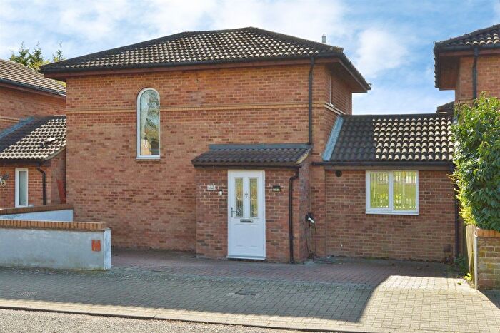 2 Bedroom Semi Detached House For Sale In Bradwell Common Boulevard, Bradwell Common, Milton Keynes, MK13