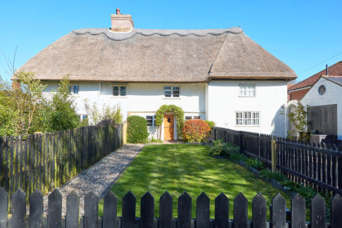 2 Bedroom Cottage For Sale In Woodditton, Newmarket, Cambridgeshire, CB8