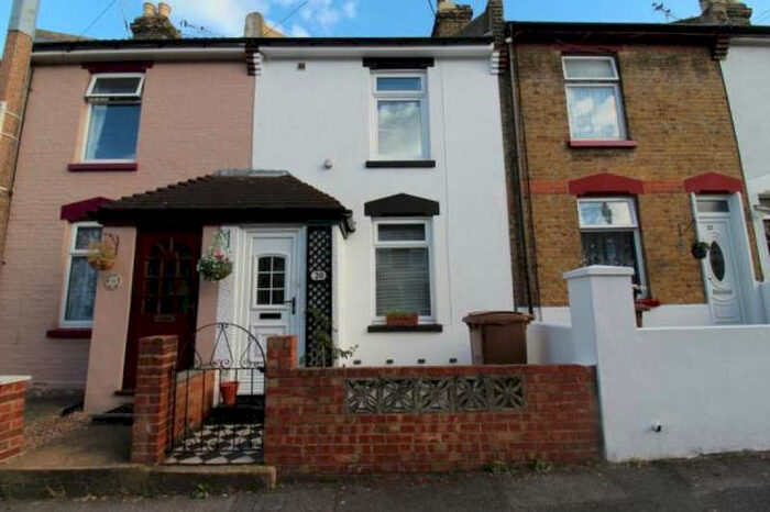 3 Bedroom Terraced House To Rent In Frederick Road, Gillingham, ME7