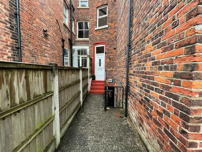 1 Bedroom Flat To Rent In High Lane, Manchester, M21