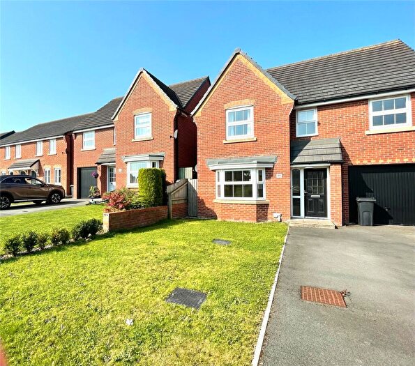 4 Bedroom Detached House To Rent In Ffordd Boydell, Connah`s Quay, Deeside, Flintshire, CH5