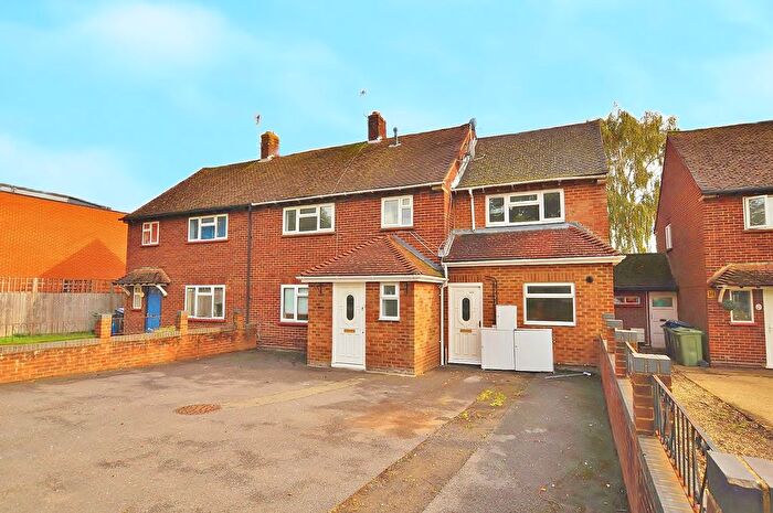 6 Bedroom Semi-Detached House To Rent In Larch Avenue, Bellfields, Guildford, Surrey, GU1