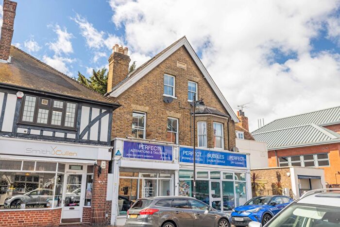 1 Bedroom Flat To Rent In St Leonards Road, Windsor, SL4