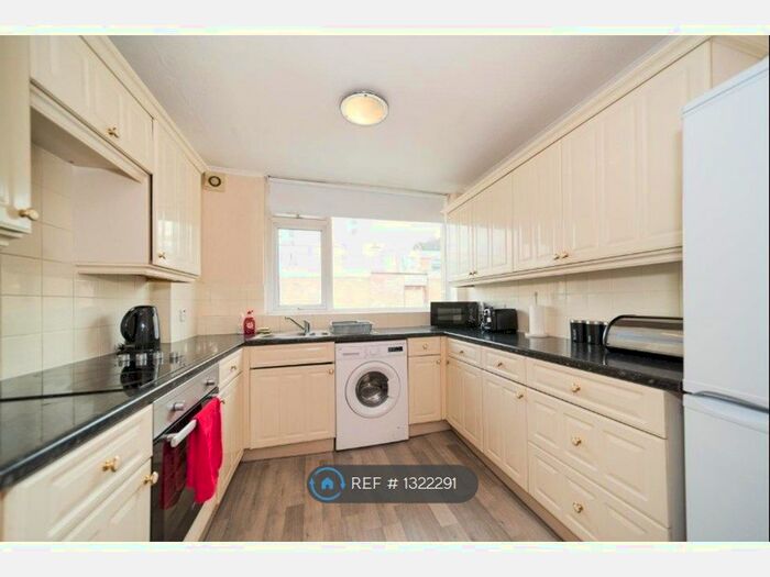 4 Bedroom Terraced House To Rent In Cassland Road, London E9