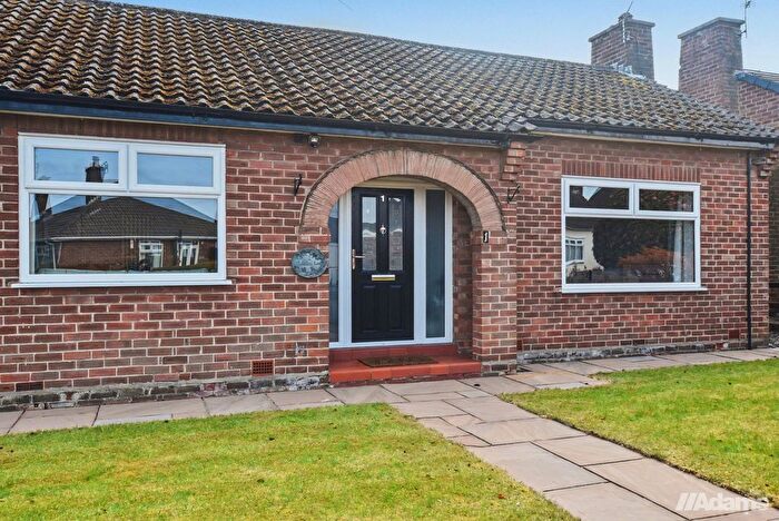 3 Bedroom Bungalow For Sale In Hallcroft Place, Grappenhall, Warrington, WA4