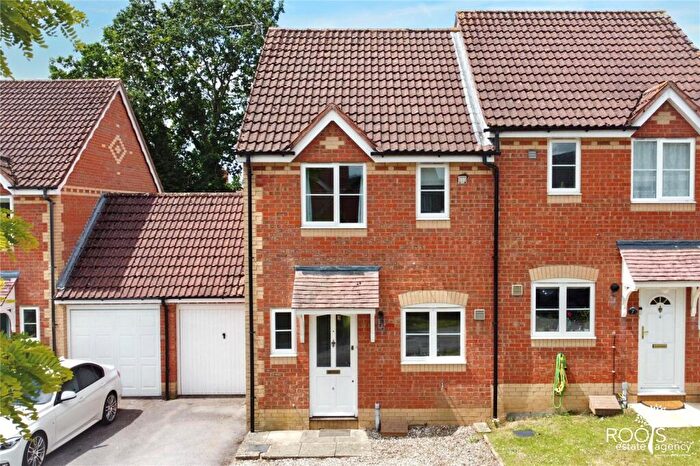 2 Bedroom Semi-Detached House For Sale In Crocus Mead, Thatcham, Berkshire, RG18