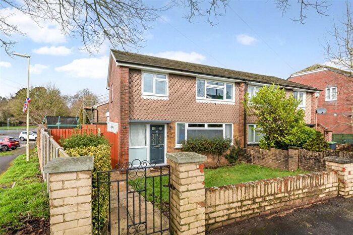 4 Bedroom End Of Terrace House For Sale In Kimbridge Crescent, Havant, PO9