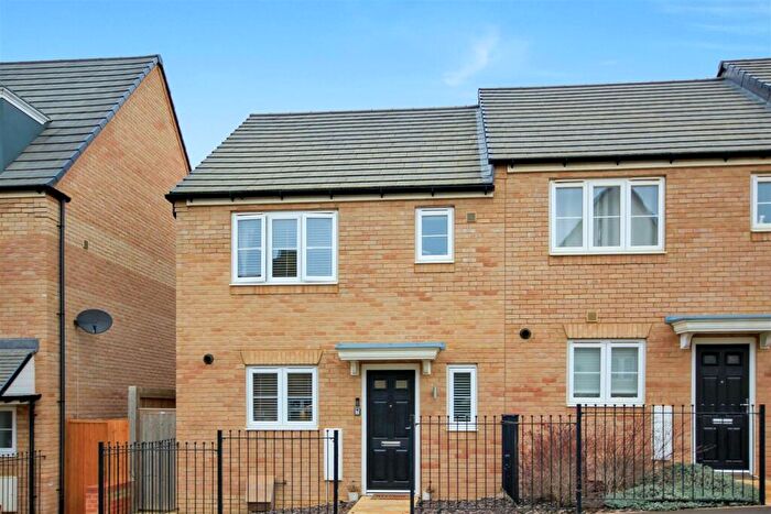 3 Bedroom End Of Terrace House For Sale In Driver Way, Wellingborough, NN8
