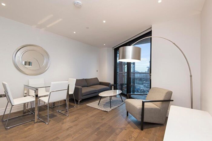 2 Bedroom Apartment For Sale In Riverlight Four, Riverlight Quay, Nine Elms, London, SW8