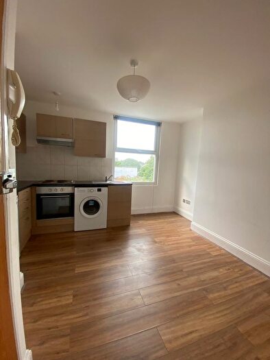 Studio To Rent In Buckley Road, London, NW6