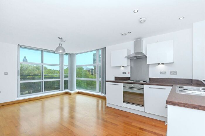 2 Bedroom Flat For Sale In St Georges Building, Great George St, LS1
