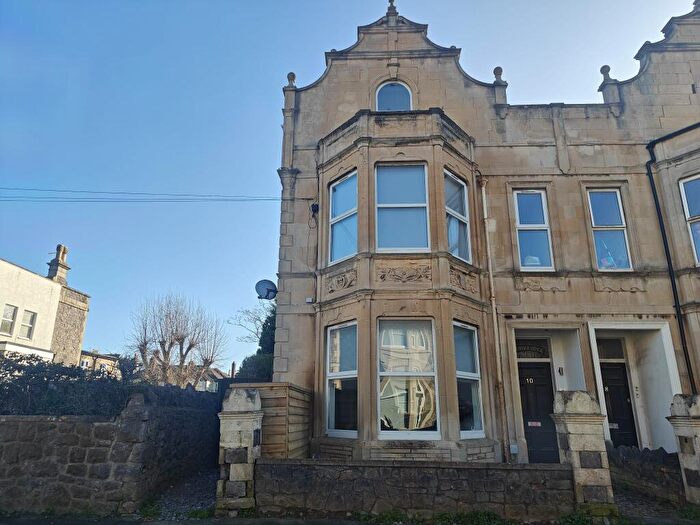1 Bedroom Flat To Rent In Flat, Clifton Road, Weston-super-Mare, Somerset, BS23