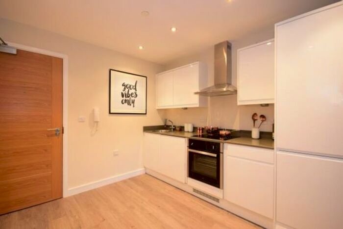 1 Bedroom Flat To Rent In Arodene House, - Perth Road, Ilford, IG2