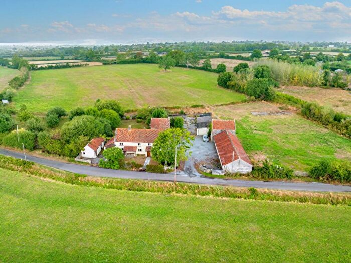 4 Bedroom Detached House For Sale In Chapel Allerton, Near Wedmore, BS26