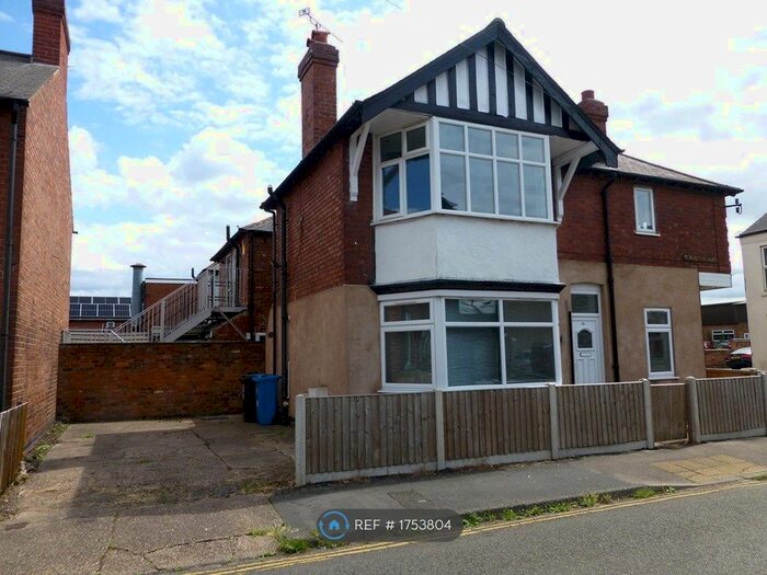 1 Bedroom Flat To Rent In Station Road, Long Eaton, NG10