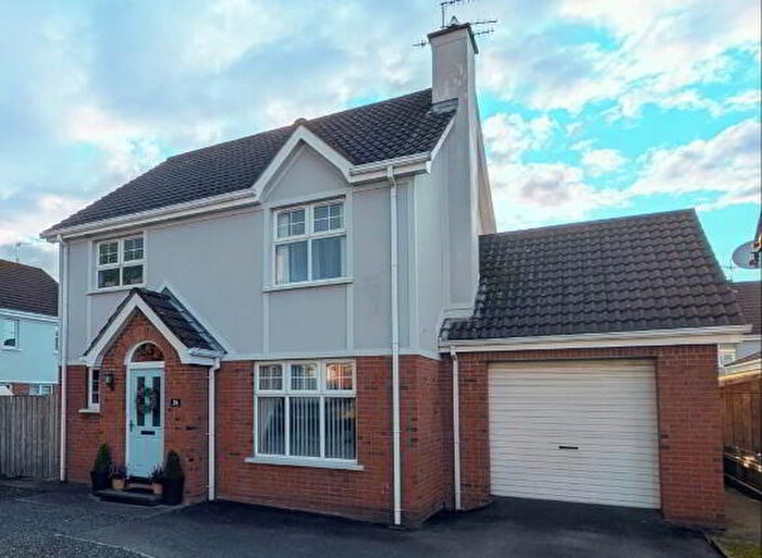 3 Bedroom Detached House With Garages For Sale In Tulacorr Heights, Strabane, BT82