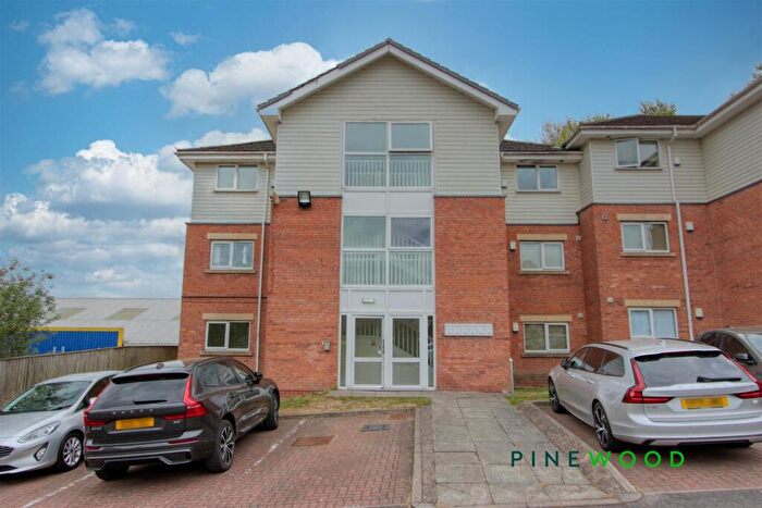 2 Bedroom Apartment To Rent In Old Bakery Way, NG18