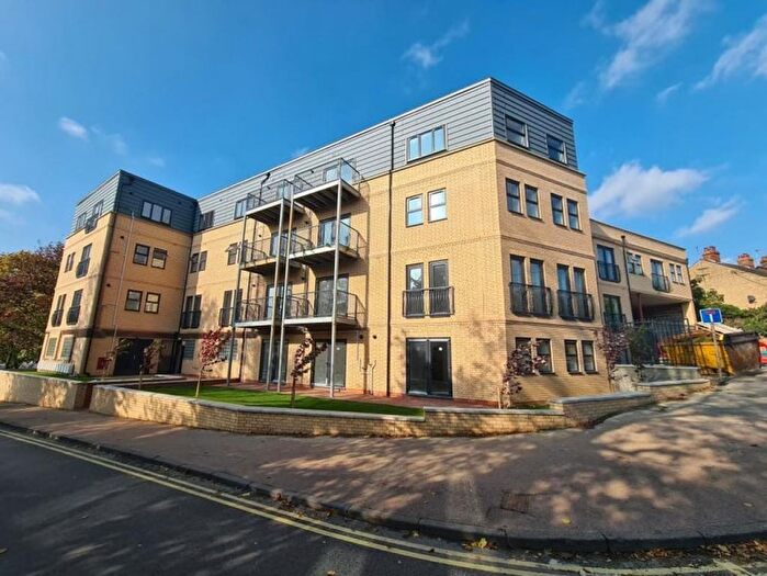 2 Bedroom Flat To Rent In Belle Vue Road, Sudbury, CO10