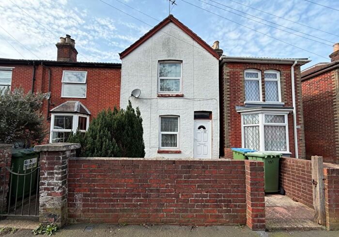 2 Bedroom End Terrace House For Sale In Priory Road, Southampton, Hampshire, SO17