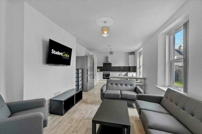 6 Bedroom Detached House To Rent In Mildmay Street, Plymouth, PL4