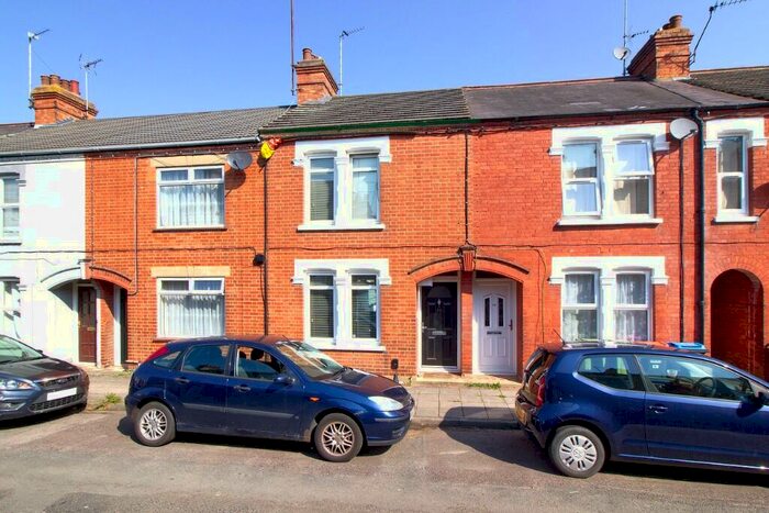 2 Bedroom Terraced House To Rent In New Bradwell, Milton Keynes, Buckinghamshire, MK13