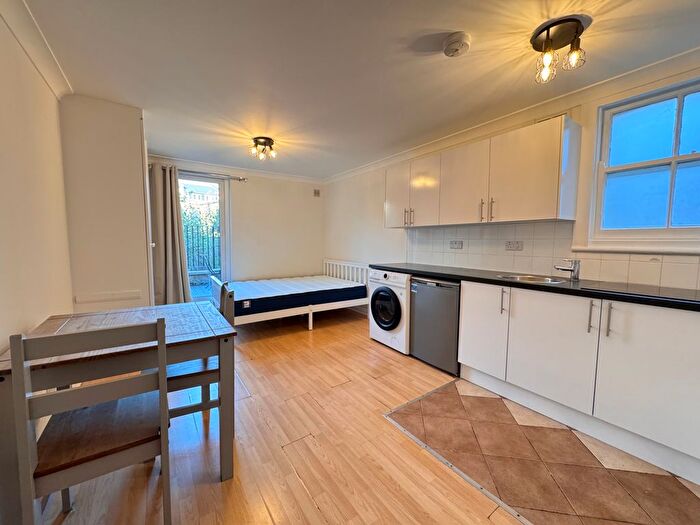 Studio To Rent In Narcissus Road, West, Hampstead, London, NW6