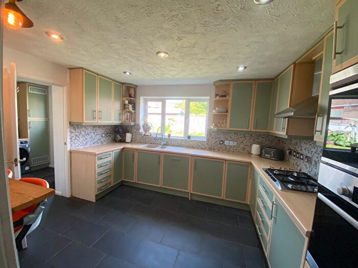 4 Bedroom Detached House For Sale In Manor Bridge Court, Tidworth, SP9
