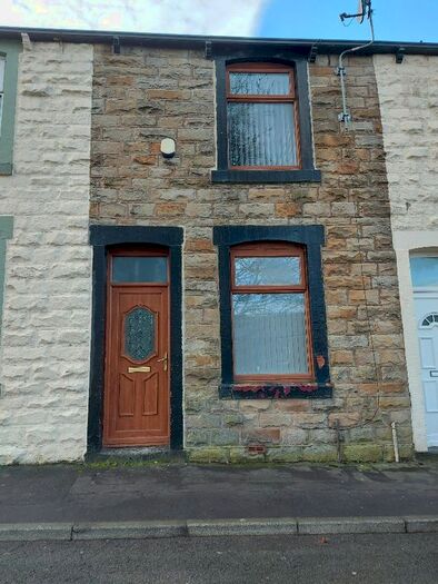 2 Bedroom Terraced House To Rent In Every Street, Burnley BB11