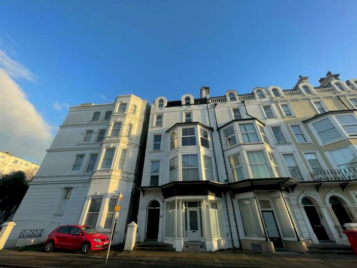 2 Bedroom Flat To Rent In Compton Street, Eastbourne, BN21