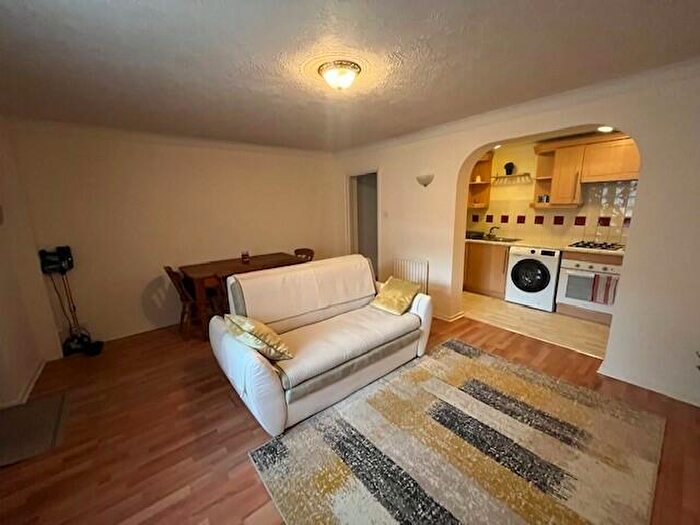 1 Bedroom Apartment To Rent In Albany Terrace, Chatham, ME4