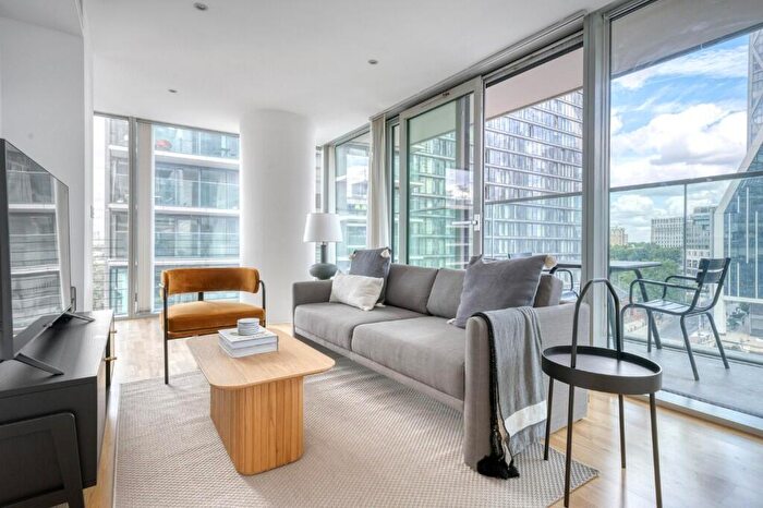 1 Bedroom Apartment To Rent In Marsh Wall, London, E14