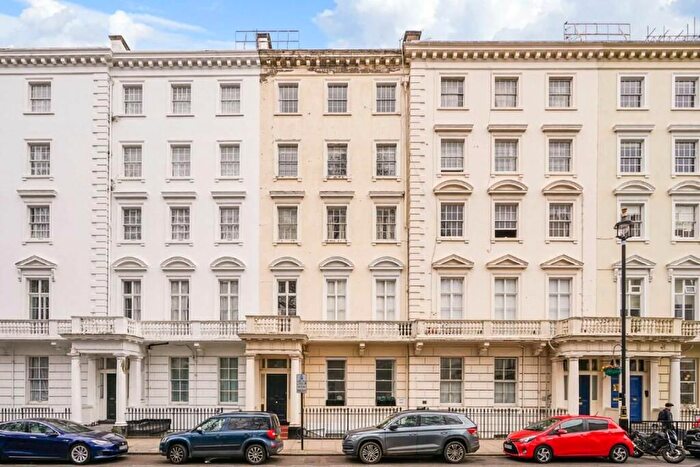 1 Bedroom Flat To Rent In Eccleston Square, Victoria, London, SW1V