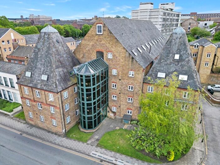 2 Bedroom Apartment To Rent In The Maltings, Clifton Road, Gravesend, Kent, DA11