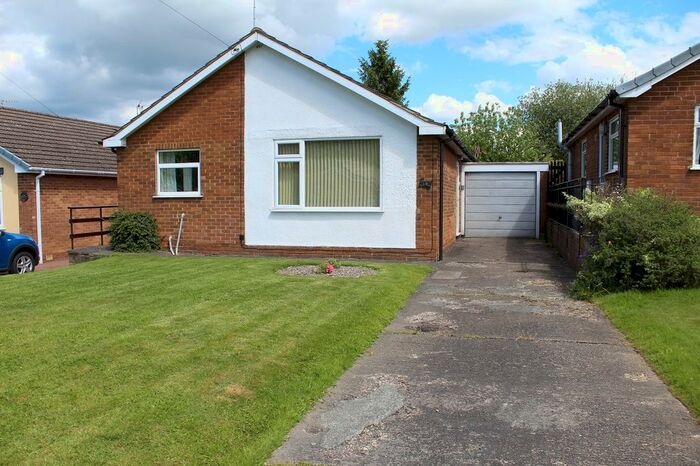 2 Bedroom Detached Bungalow For Sale In Cromwell Drive, Swanwick, Alfreton, Derbyshire., DE55