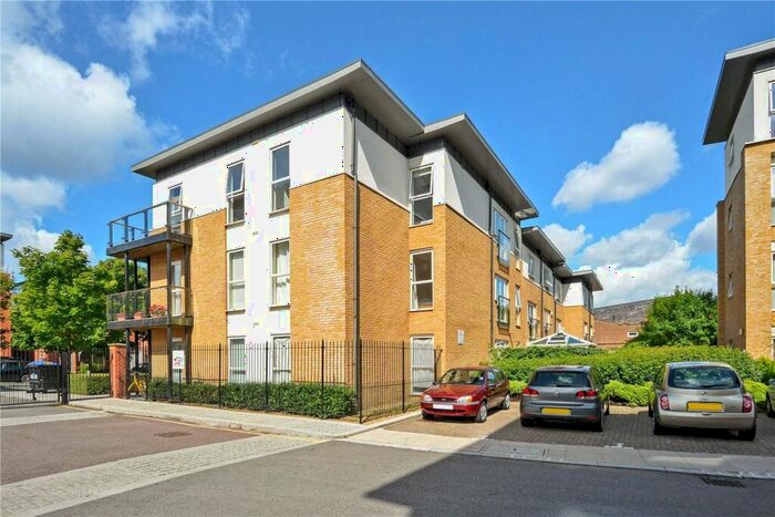 2 Bedroom Apartment To Rent In Stoke Court, Highwood Close, East Dulwich, London, SE22