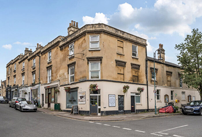 2 Bedroom Apartment For Sale In Lambridge Buildings, Bath, Somerset, BA1