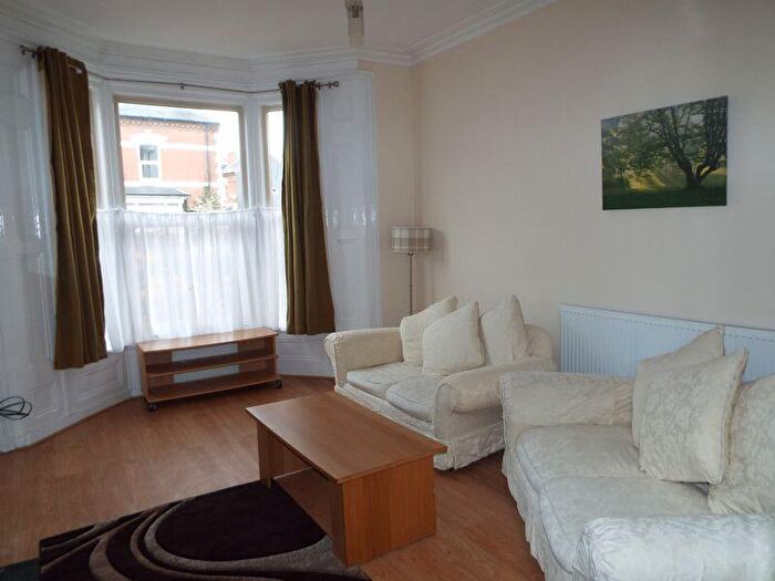 2 Bedroom Apartment To Rent In Bournbrook Road, Selly Oak, Birmingham, B29