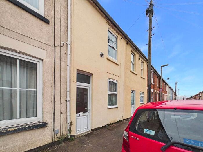 2 Bedroom Terraced House For Sale In Stanley Road, Gloucester, Gloucestershire, GL1