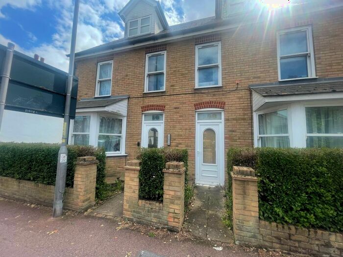 2 Bedroom Flat To Rent In High Street, Ramsgate, CT11