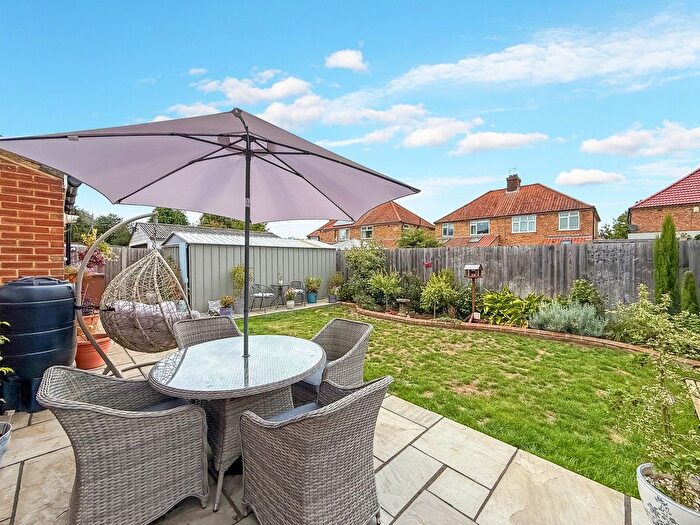2 Bedroom Semi-Detached Bungalow For Sale In Hillary Close, Ipswich, IP4